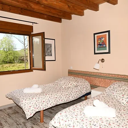 La Palombrera Holiday home Treceno